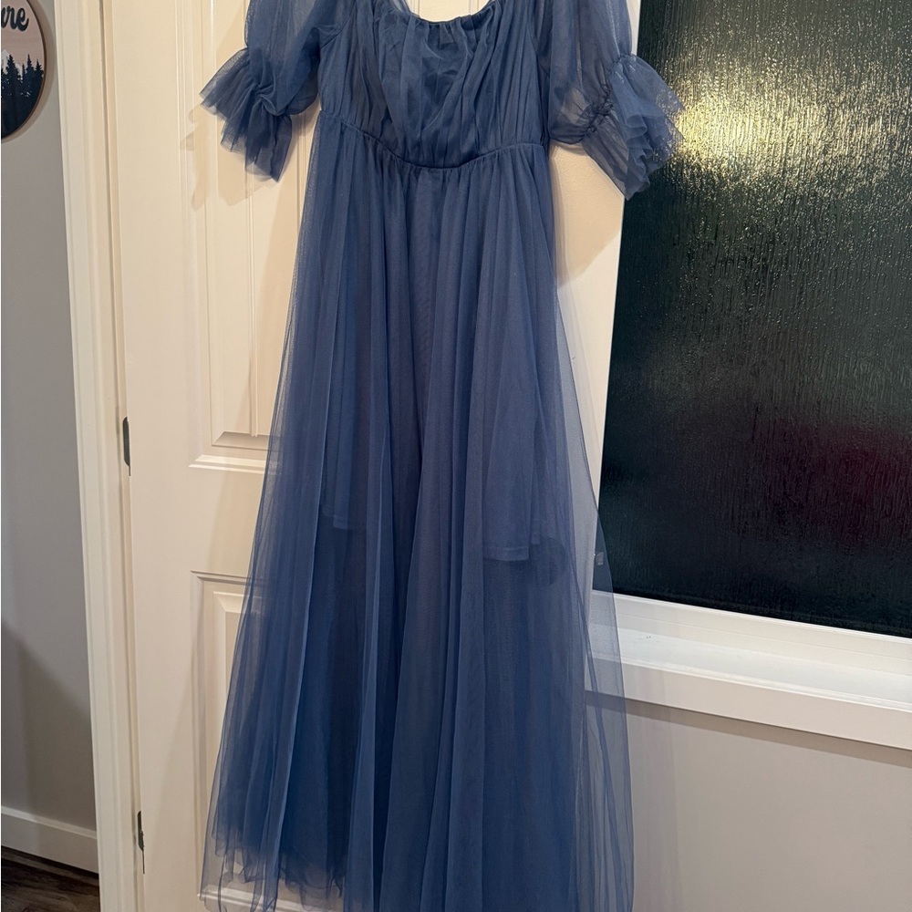 Elegant Blue Tulle Maxi Dress